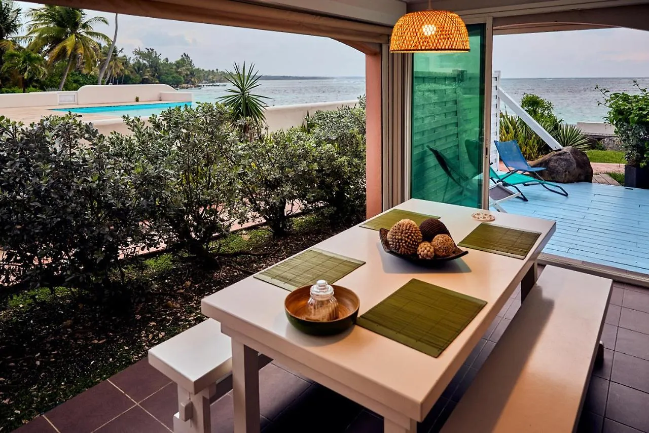 Holiday home Eden Blue Mer Et Piscine Sainte-Anne  Guadeloupe